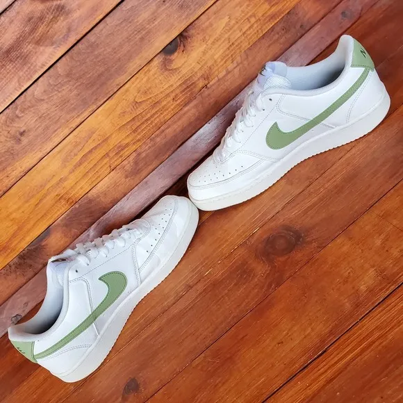 Nike Court Vision Low Shoes Men 9.5 White Oil‎ Green Sneakers FD0781-100