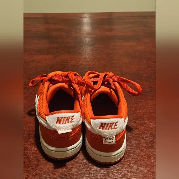 Nike Day Low Valentine's Day Solemates Girls 12