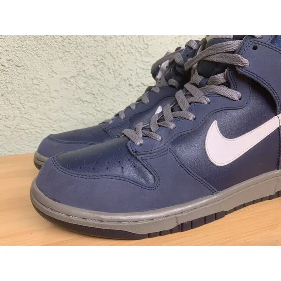 Nike Dunk High Mens Size 10.5 Shoes Midnight Navy Blue White 2010 Yankees Dunks