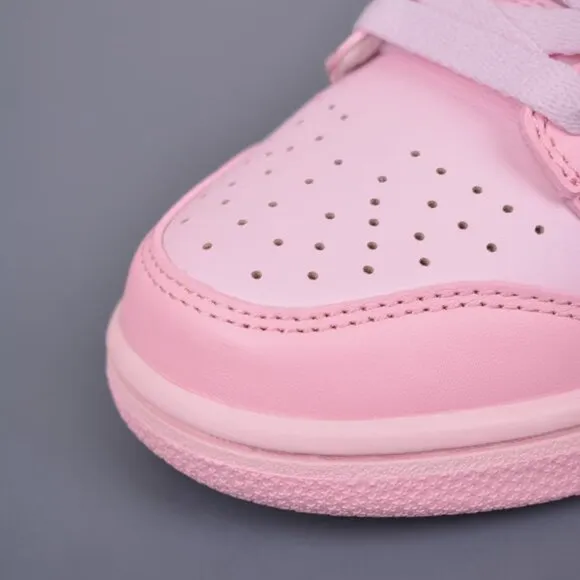 Nike Dunk Low &quot;Triple Pink&quot; Peppa Pig Nike Dunk Low Shoes