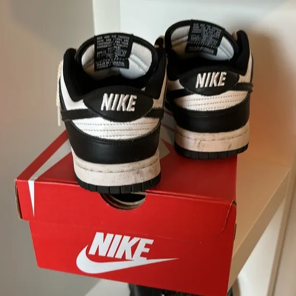 Nike Dunk Low Big Kids' Shoes black &amp; white. Big kid size great cond