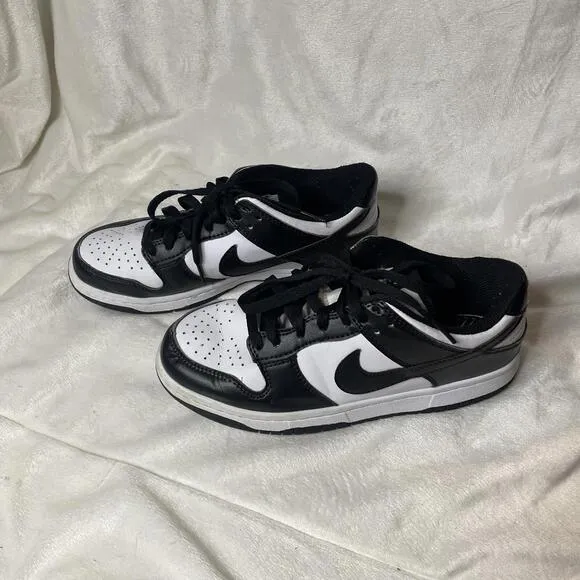 Nike Dunk Low Black and White (Panda) Sneakers Size 6.5