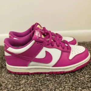 Nike Dunk Low GS Active Fuchsia Pink/White Shoes-Size 4.5Y- fj0704-100
