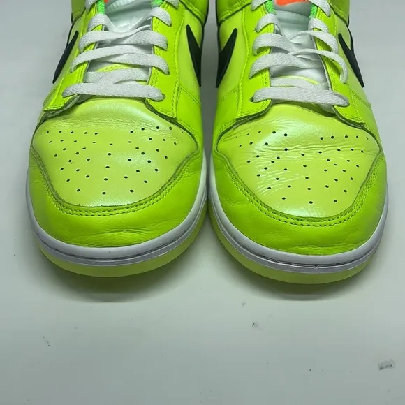 Nike Dunk Low SE Shoes Splash Volt Green FJ4610-702 GLOW IN DARK size 10.5 USED
