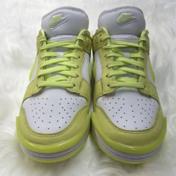 Nike Dunk Low Twist Low Womens Sportswear Shoes Green DZ2794-700 VNDS Size 9