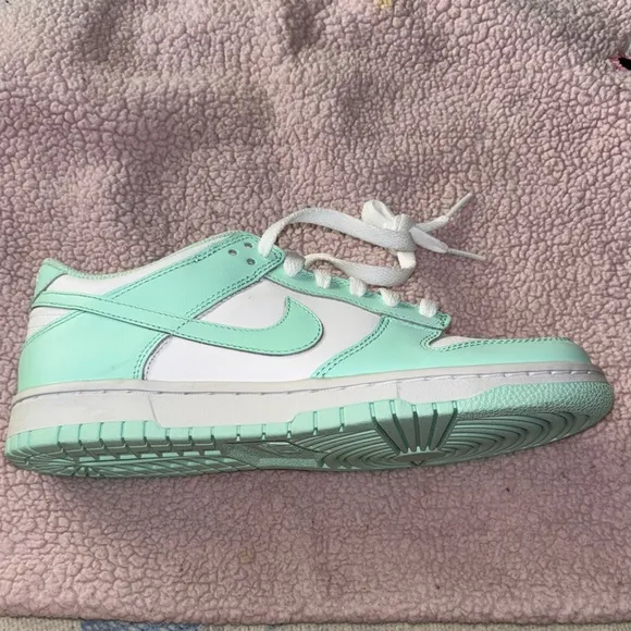 Nike Dunk LowGreen Glow