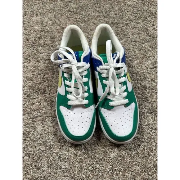 nike dunk low sneakers 'Stadium Green Royal' women’s size 7.5 youth size 6 shoes