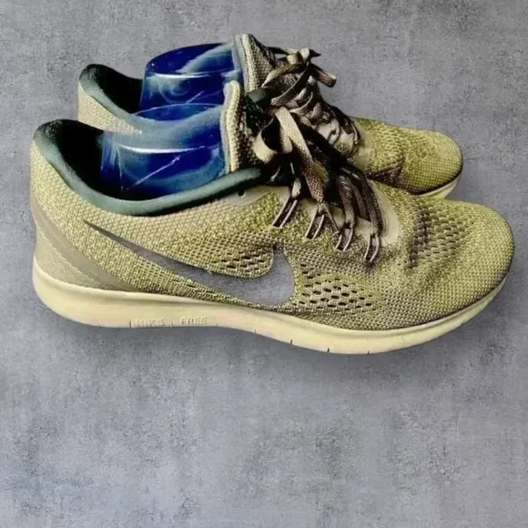 Nike Free RN Flyknit Shoes Men’s Size 12 Olive