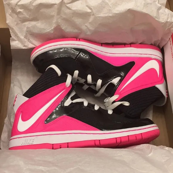 Nike Girls Basketball Shoes