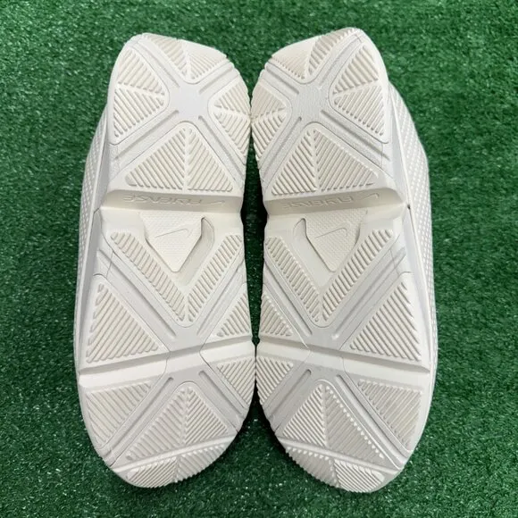 Nike GO FlyEase Low Womens Sportswear Shoes White DR5540-105 VNDS Sz 8
