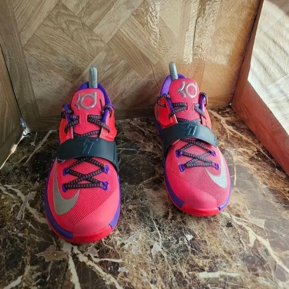 Nike GS KD  calm before the storm shoes size GS 5y women's size 6.5.      222