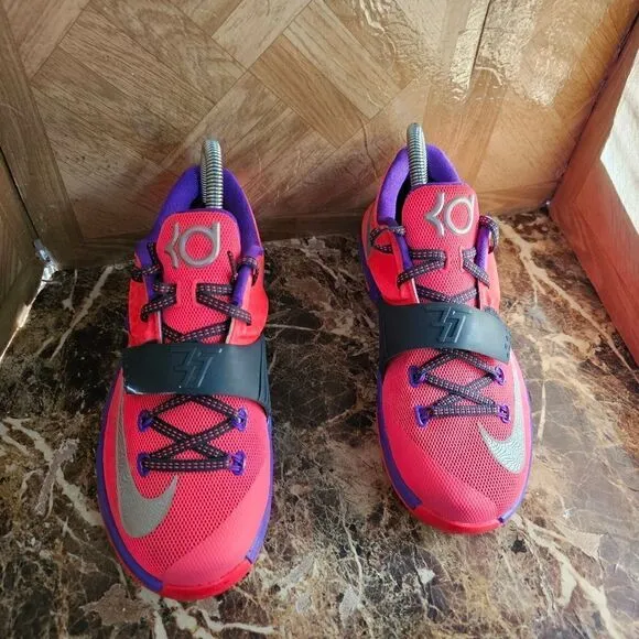 Nike GS KD  calm before the storm shoes size GS 5y women's size 6.5.      222