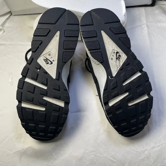 Nike Huarache Run Sneakers Black White Snake Print Shoes Size 10