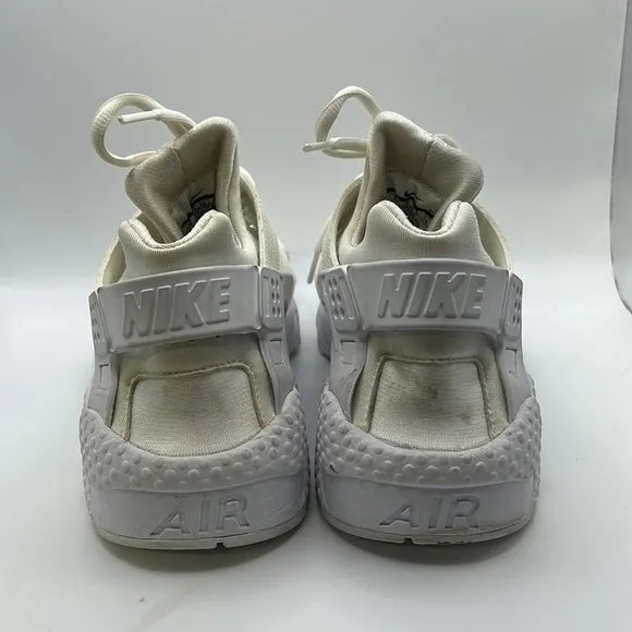 Nike Huarache Triple White Shoes Sneakers White Cream Womens Size 9