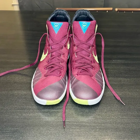 Nike Hyperdunk 2015 N7 - Size 14