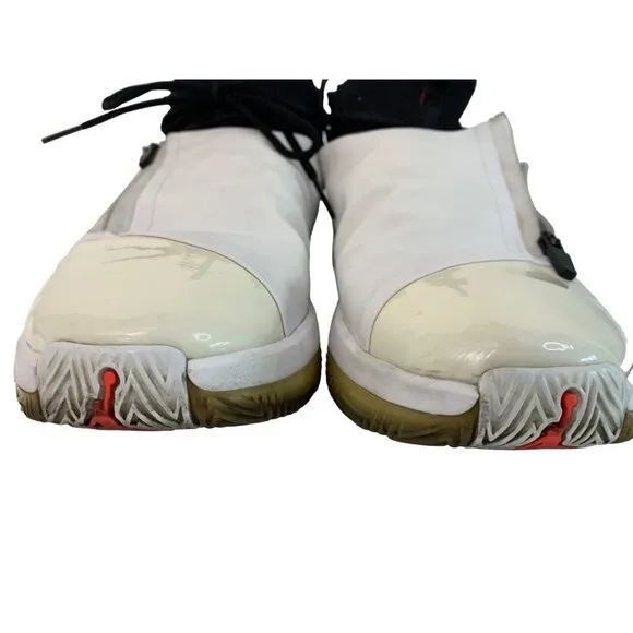 Nike Jordan Jumpman Hustle White &amp; Black Men's Basketball Shoes Size 11.5 7308