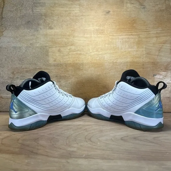 Nike Jordan Velocity Womens Size 8.5 (7Y) Shoes Sneakers White Blue 693361-117