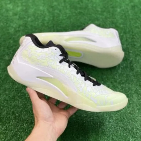 Nike Jordan Zion 3 Low Mens Basketball Shoes White DR0675-110 VNDS Size 13