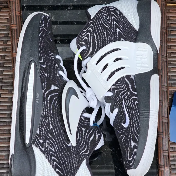 Nike KD 14 TB Black White DA 7850-001 men's size 11