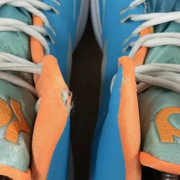 Nike KD 5 Easter Basketball Sneakers Blue Low Top Athletic 554988-402 Size 11