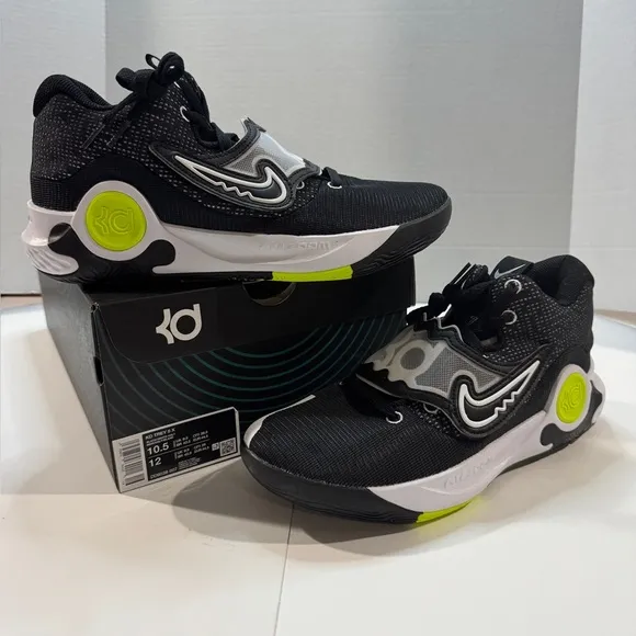 Nike KD Trey 5x, Men’s 10.5, NIB