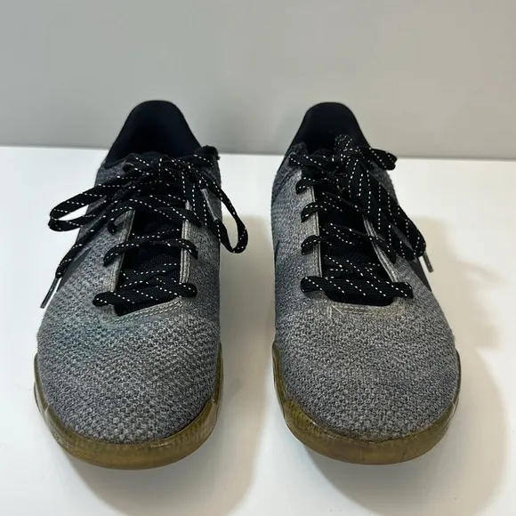 Nike Kobe 11 Elite GS “TV” Gray Shoes Size 4Y