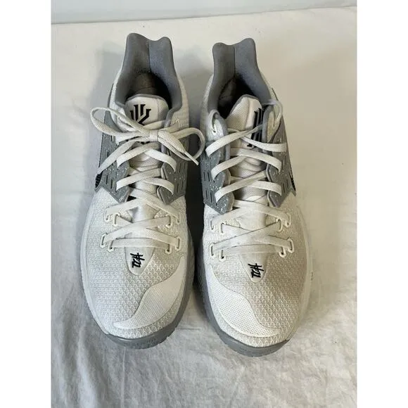 Nike Kyrie 2 Low TB White Gray Basketball Shoes Men’s Size 15 CN9827