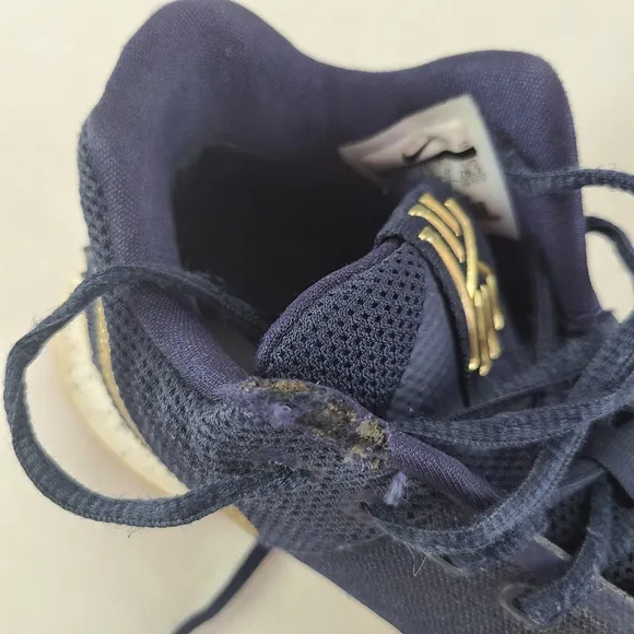 Nike Kyrie 3 Obsidian