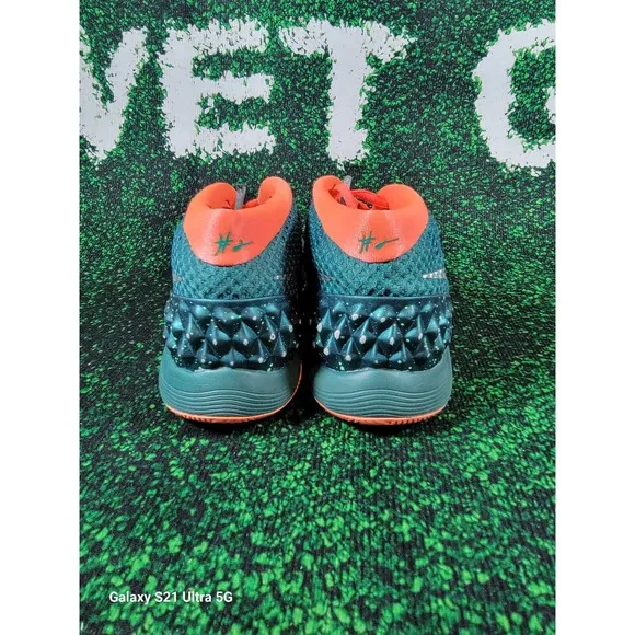 Nike Kyrie Irving 1 Venus FlyTrap Shoes - 6Y Youth Boys 3 Green 717219-313