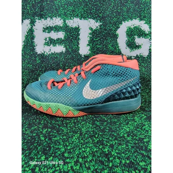 Nike Kyrie Irving 1 Venus FlyTrap Shoes - 6Y Youth Boys 3 Green 717219-313