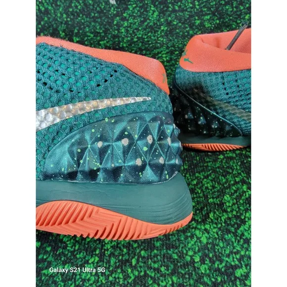 Nike Kyrie Irving 1 Venus FlyTrap Shoes - 6Y Youth Boys 3 Green 717219-313
