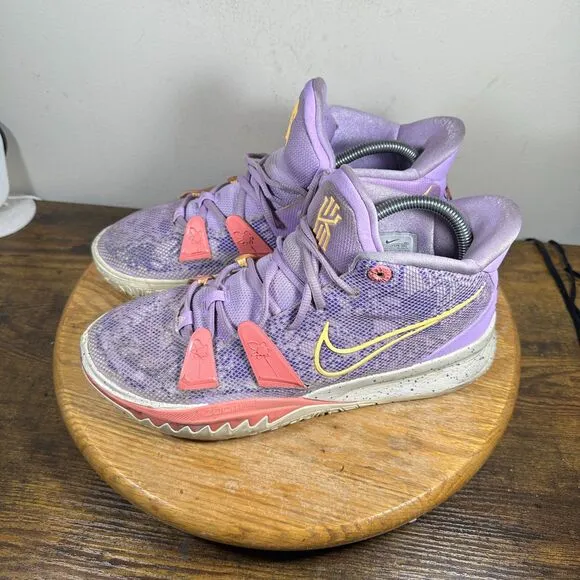 Nike Kyrie Irving 7 Daughters Azurie Lilac Melon Shoes Men's Size 9 CQ9326-501