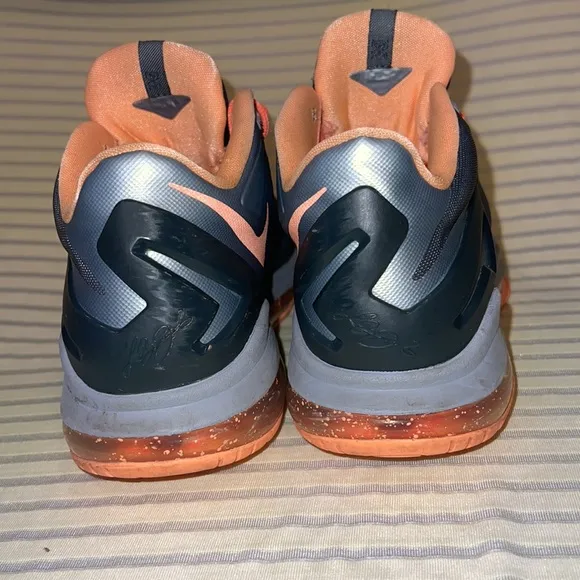Nike LEBRON 11 Low GS 'Magnet Grey' Shoes Size 5.5 Youth Woman's 7.5
