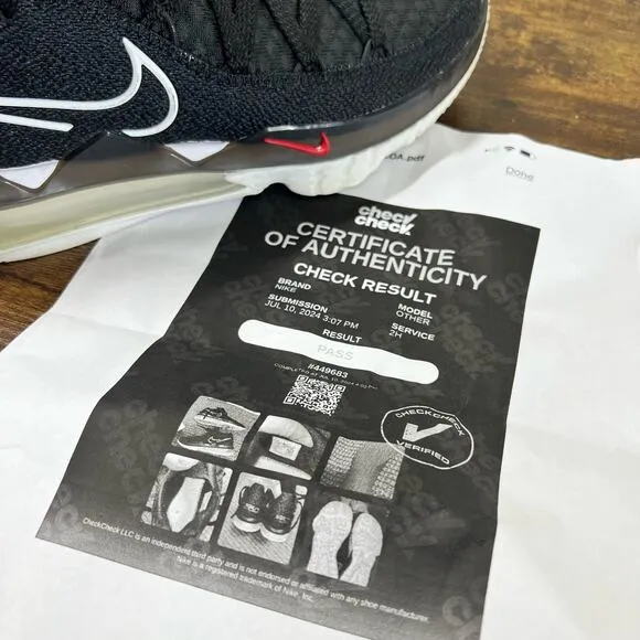 Nike Lebron 17 XVII Low Sneakers 7.5 Mens Black White Athletic Shoes Lace Up
