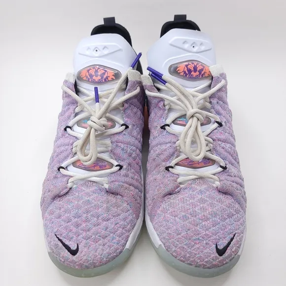 Nike Lebron 18 Low Graffiti Basketball Shoes Size 7Y Purple White CW2760-900
