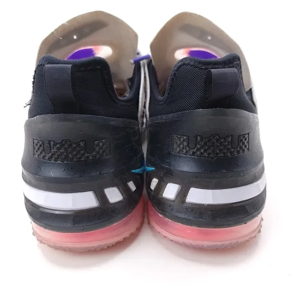 Nike Lebron 18 Low Graffiti Basketball Shoes Size 7Y Purple White CW2760-900
