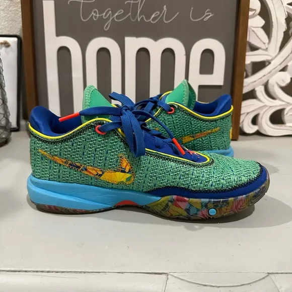 Nike LeBron 20 Low Kaleidoscope - DV3021-300‎