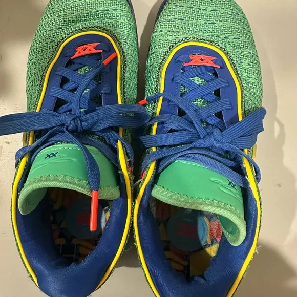 Nike LeBron 20‎ Low Kaleidoscope - DV3021-300