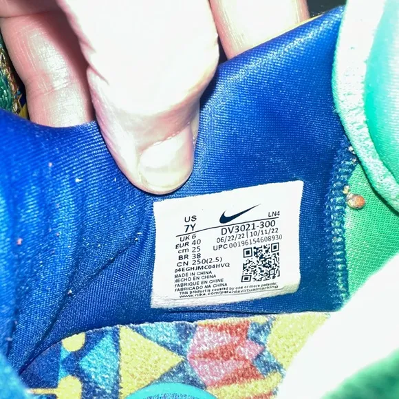 Nike LeBron 20 Low Kaleidoscope - DV3021-300‎