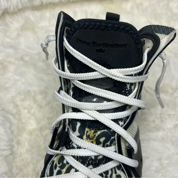 Nike Lebron high top 19s!! Size 11 - no box - BASKETBALL SHOES