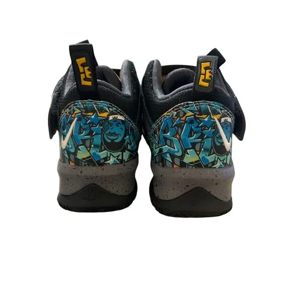 Nike LeBron Soldier 13 (GS) Black Gunsmoke University Gold AR7585-070 Sz 12.5 C