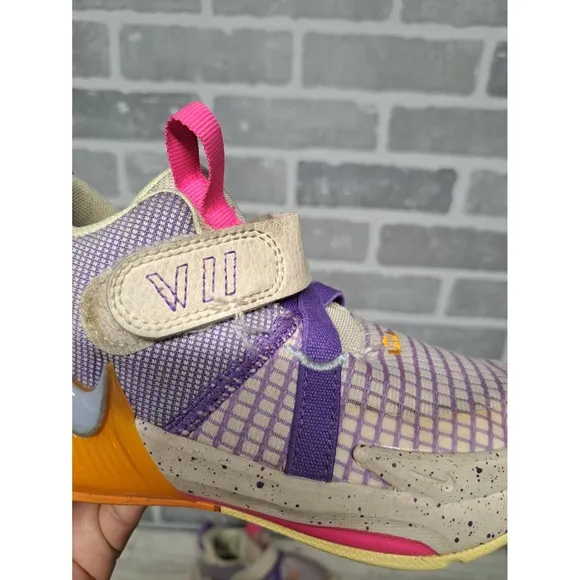 Nike LeBron Witness 7 GS Action Grape/Orange Shoes DQ8647-101 Youth Size 12C