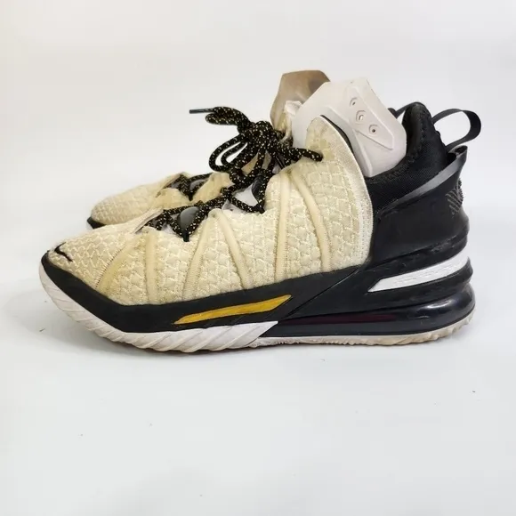 Nike LeBron XVIII 18 'Home' White Amarillo Black CQ9283-100 Men's Size 8.5 Shoes