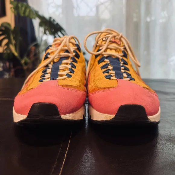 Nike Mens Air Max 95 Running Shoes Sz:12 Yellow Pink CZ9170-700 Low Top Lace Up