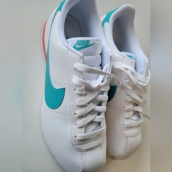 Nike Mens Cortez Shoes Size 8.5 Style DM4044-103 White