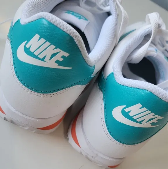 Nike Mens Cortez Shoes Size 8.5 Style DM4044-103 White