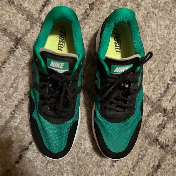 Nike Men's Green and Black Lunarfly 1.5 Shoes