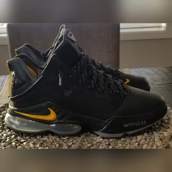 Nike Mens Lebron James 19 Low Shoes 'Witness ' Black University Gold