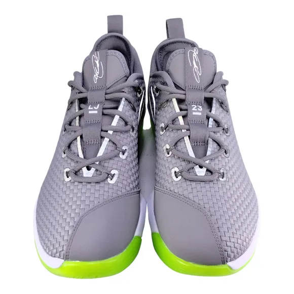 Nike Men's LeBron XIV Low Dunkman Dust Silver Basketball Shoes Mens 9.5 NWOT