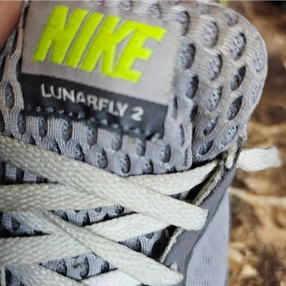 Nike men's Lunarfly 2 running shoes gray size men 8 women 10.   142